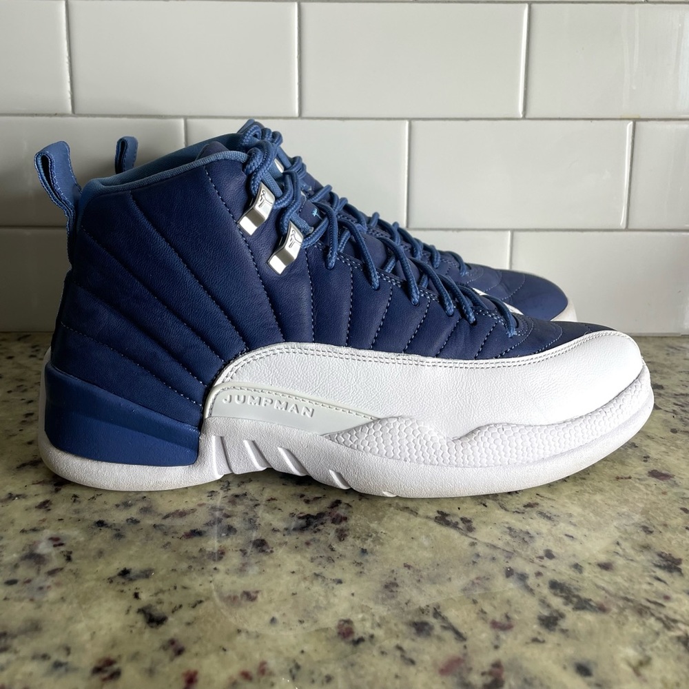 Nike Air Jordan 12 Retro Indigo Men’s Size 8.5 (130690-404)